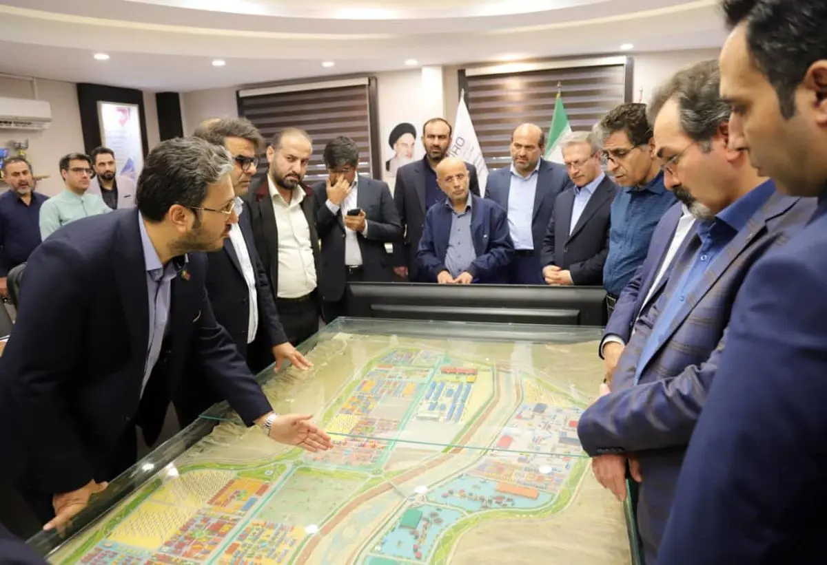 برهانی : فراهم بودن تمامی ملزومات رقابتی برای تکمیل زنجیره ارزش صنایع انرژی‌بر در منطقه ویژه لامرد