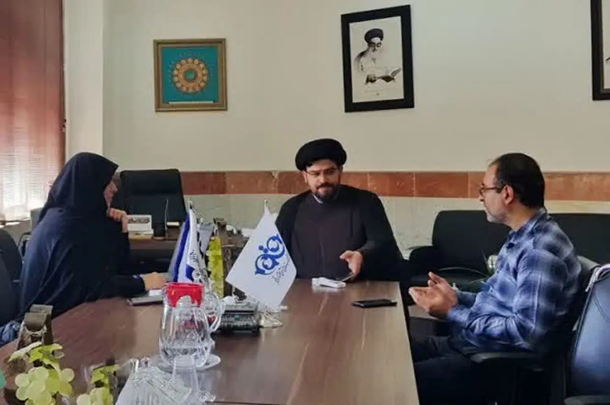 همکاری شهرداری قم با دانشگاه حضرت معصومه (س) برای ترویج لباس فاخر بانوی ایرانی