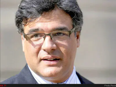 Julian Assange has embarrassed the United States; John Kiriakou tells ILNA