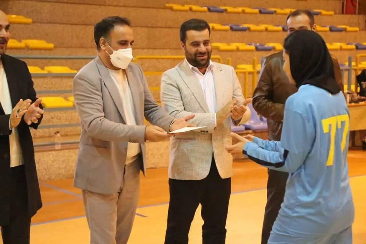 عطابخش: فقط قهرمانی برازنده شما است