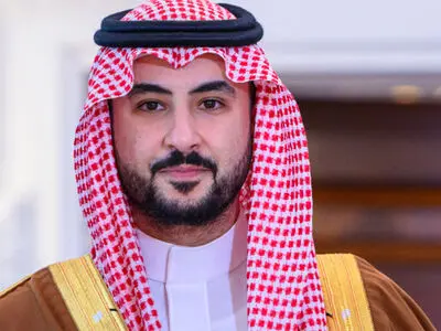 سفر وزیر دفاع عربستان به پاکستان
