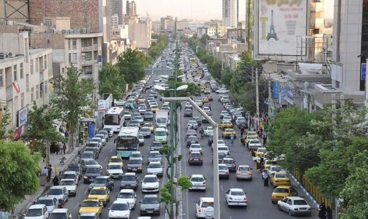 ۳۲۱ هزار خودروی فرسوده سالانه ۴.۶ میلیارد لیتر سوخت کشور را می بلعند

