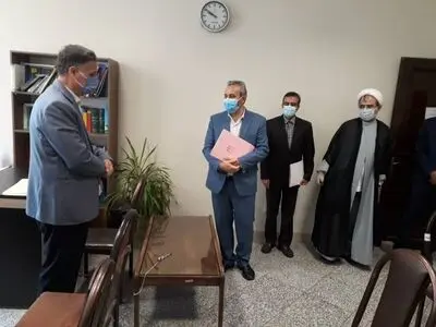 بازدید سرزده رئیس کل محاکم تهران از مجتمع قضایی خانواده دو پایتخت