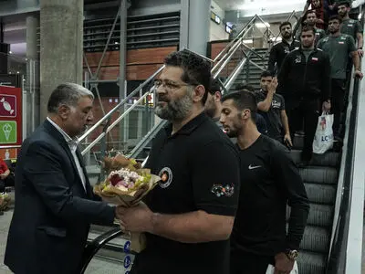 بازگشت تیم منتخب کشتی فرنگی از رقابت های بین المللی تورلیخانوف قزاقستان (گزارش تصویری)