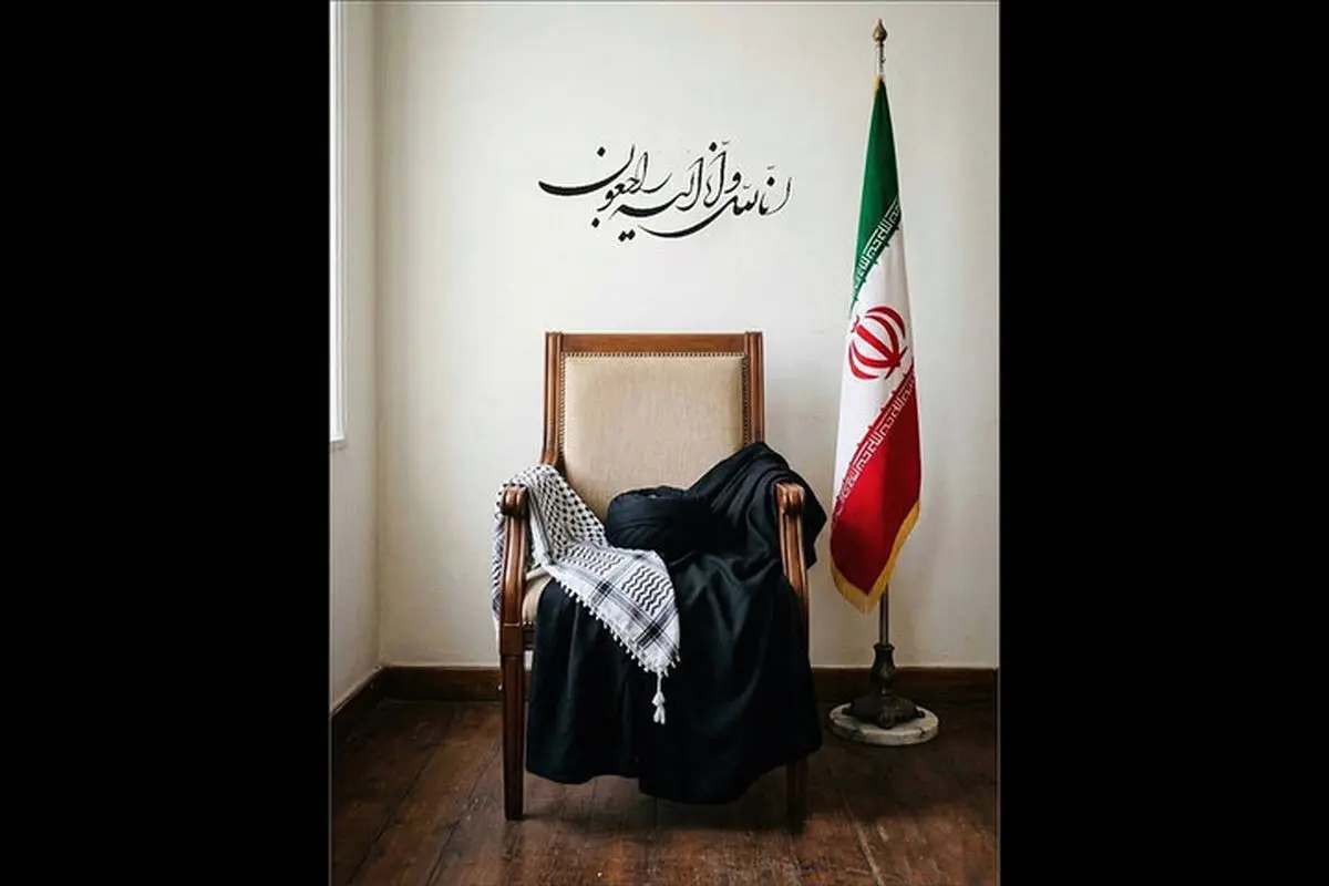 نگاه امام خامنه‌ای به هنر متعهد چراغ راه هنرمندان تجسمی بود