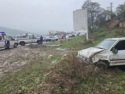 ۴ مصدوم براثر واژگونی پراید در جنگل گلستان