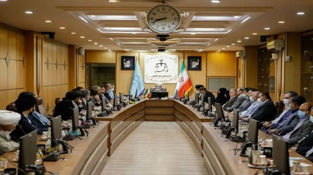 نشست هم‌اندیشی با دادیاران دادسرای دیوانعالی، معاونین و مدیران کل/ تاکید بر استمرار جلسات و تقویت بنیه علمی و قضایی قضات