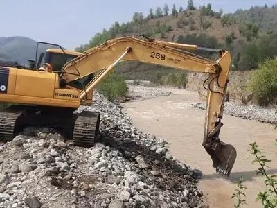 آغاز عملیات لایروبی 12 کیلومتر از رودخانه چالوس 